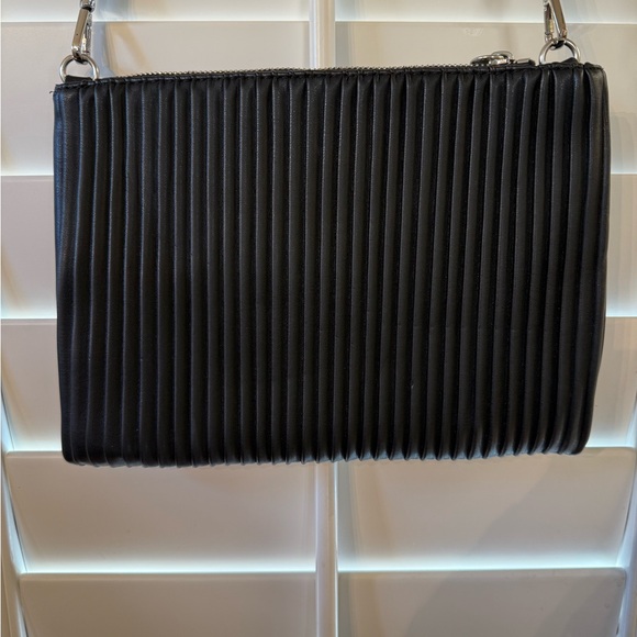 Zara Elegant Black Pleated crossbody Bag 8x10 - Picture 3 of 10